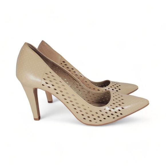 Rialto Pointed Toe Perforated 4 Inch Heels Pumps Beige Size 10 Laser Cut Lattice - Picture 2 of 10
